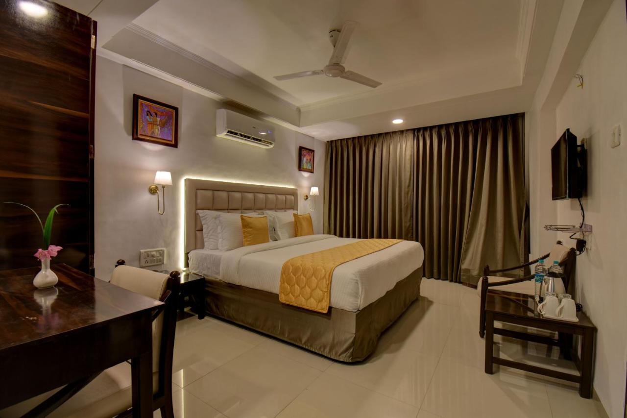 Elite Hotel Lonavla Exterior foto